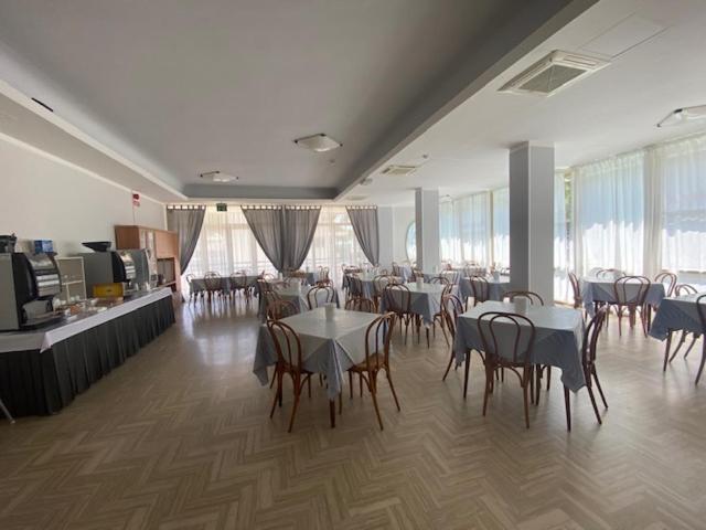 Hotel Monaco - Parcheggio Incluso Min 2 Gg ميلانو ماريتيما المظهر الخارجي الصورة